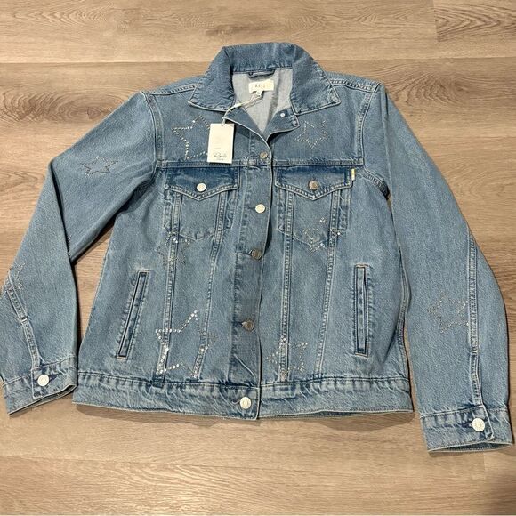 Rails Jackets & Blazers - NWT Rails RHINESTONE STAR LIGHT WASH BOYFRIEND TRUCKER DENIM JEAN JACKET